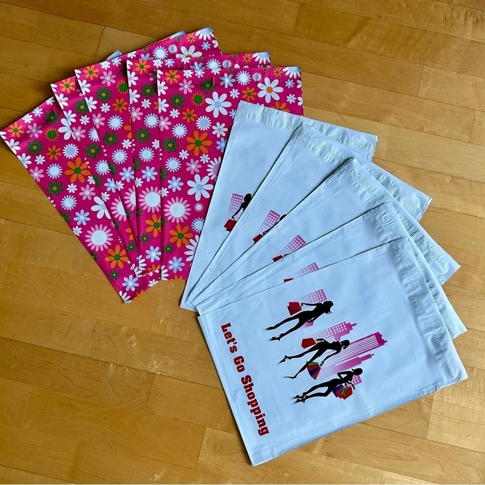 10 Count - Variety Bundle of 10x13 Polymailers (DAISIES + LET’S GO SHOPPING)